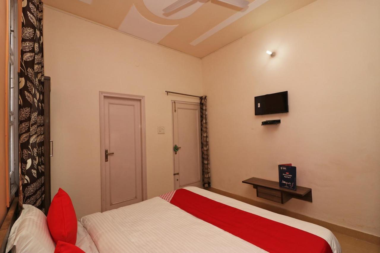 Oyo Flagship Mann Bed And Breakfast Rājpura Екстериор снимка